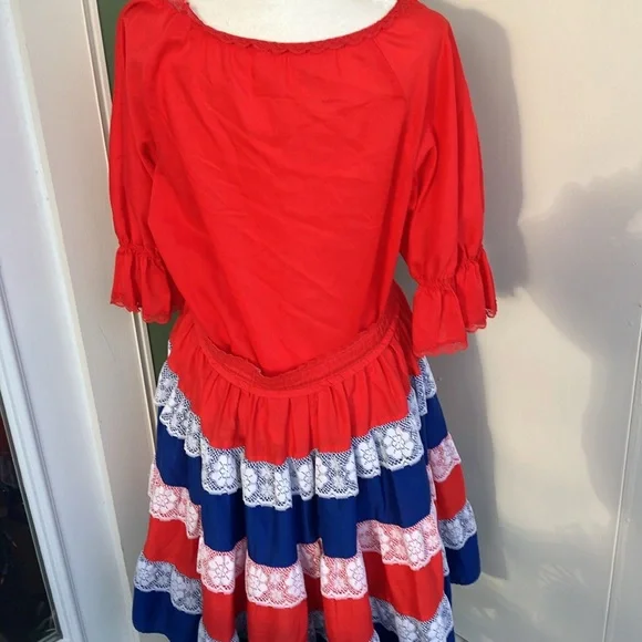 Vintage 70s Red, White, and Blue Patriotic Square Dance Skirt Set - Picture 4 of 11